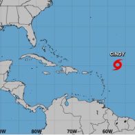 La tormenta tropical Cindy empieza a debilitarse de forma gradual en el Atlántico
