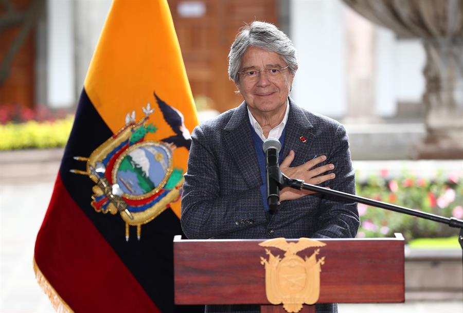 Líderes de Suramérica proponen alianza público-privada para proteger la Amazonía
