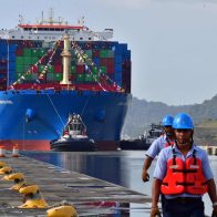 Canal de Panamá reduce número de tránsitos diarios de buques debido a la sequía