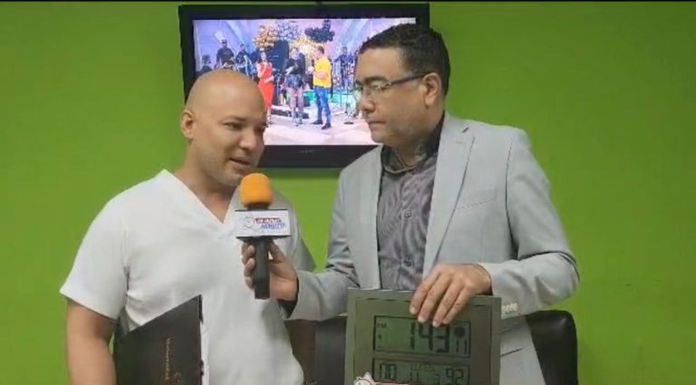 Doctor Franklin Polanco: Gracias a Nuria hoy tengo mi título original 7 | Noticias de hoy en República Dominicana 7c9e7ea0 c757 4234 a3a1 e30d0cdbb3d8 | Noticias de hoy en De Último Minuto