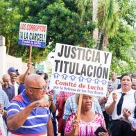 Comunitarios denuncian "táctica dilatoria" en el caso de Los Tres Brazos