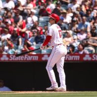 Ohtani vuelve a lucirse con un jonrón de larga distancia a pocos días del All-Star
