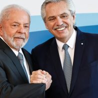 Lula asume la presidencia del Mercosur de manos de Alberto Fernández