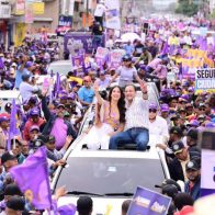 "Dando romito, vinito y par de pesos", PLD movilizó a simpatizantes a Marcha de la Esperanza