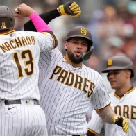 Los Padres vuelven al triunfo gracias al aporte de los dominicanos Soto, Machado y Sánchez