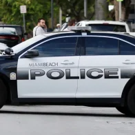 Policía abate a hombre que tomó de rehén a una mujer dentro de una tienda en Miami