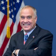 Contralor de NY anuncia invertirán fondos de pensiones en República Dominicana