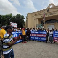 Productores de cebolla vuelven a protestar en demanda de pago RD$200 millones
