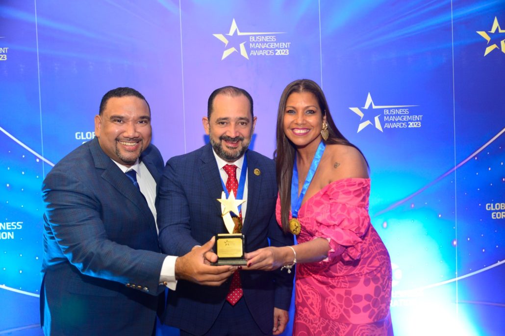 Cooperativa de Aduanas recibe premio por Responsabilidad Social en los Business Managment Awards 2023