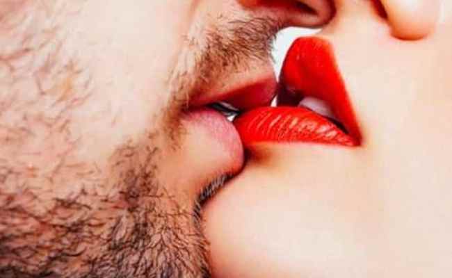Con lengua o sin lengua: ¿Qué enciende más la pasión?