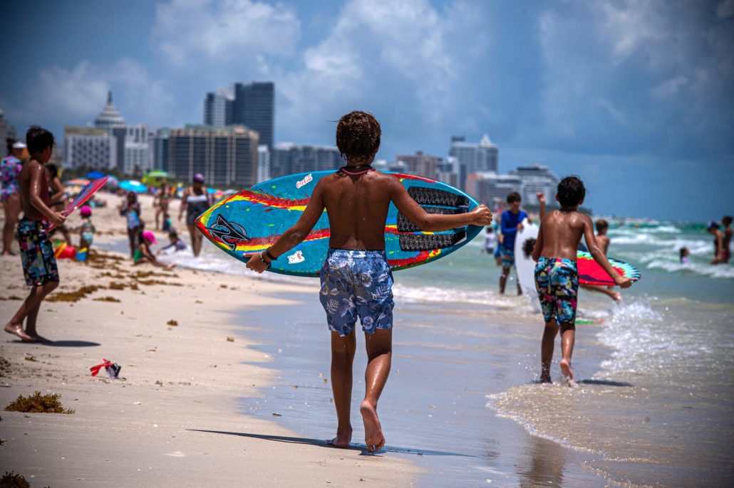 Más de 450 millones de niños viven expuestos a calor extremo en el Sur de Asia