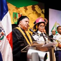 Universidad Católica otorga beca estudiantil a Mariah Valera