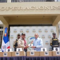 Incorporan 200 cámaras corporales para agentes de la DNCD