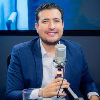 Jorge Feliz Pacheco dice que los congresistas son "hipócritas" por no apoyar Defensa Civil