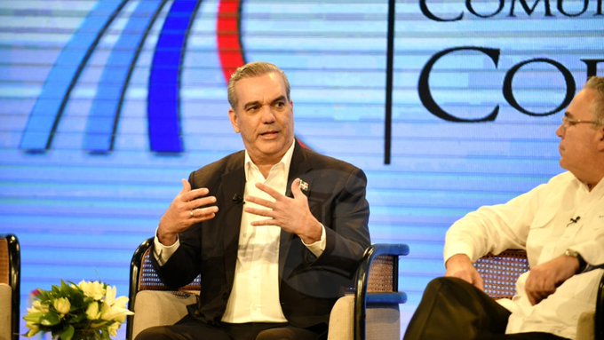 Abinader dice Gobierno "seguirá mediando" con médicos ante llamado a huelga