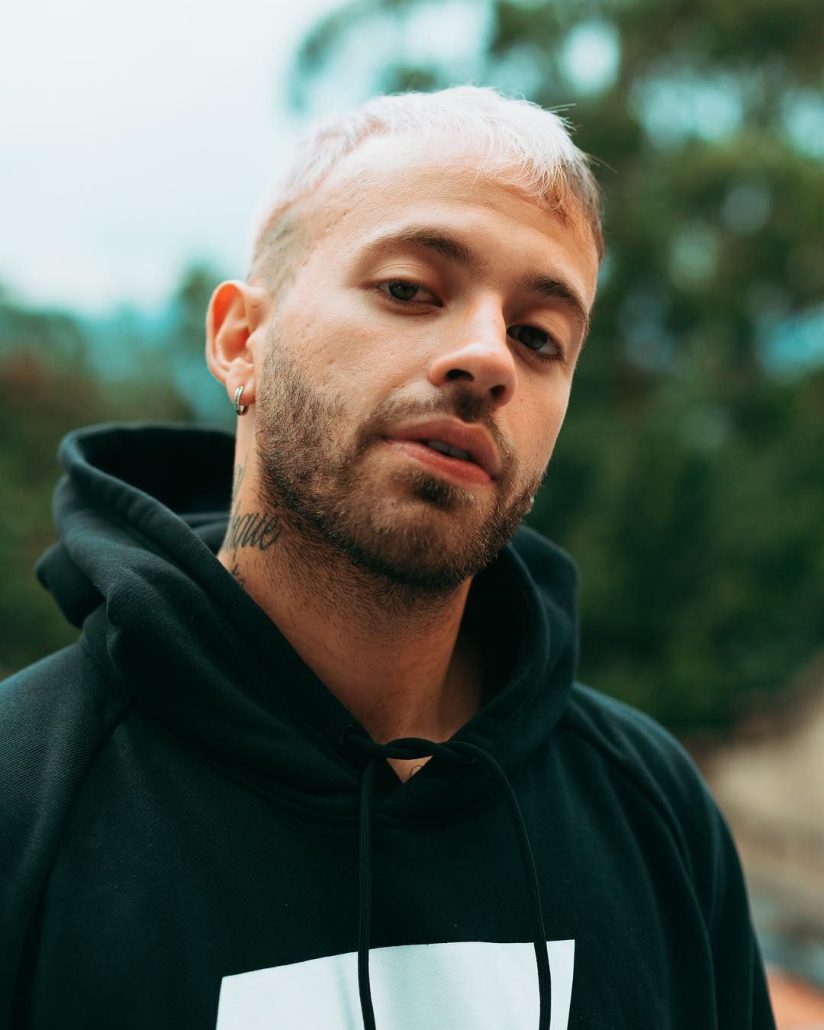 Feid anuncia su nuevo álbum, "Mor no le temas a la oscuridad"