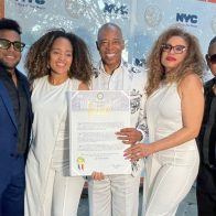 Alcalde de NY reconoce trayectoria de la orquesta “Los Toros Band”