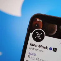 Suscriptores de Twitter Blue ahora pueden ocultar sus etiquetas de verificación azules