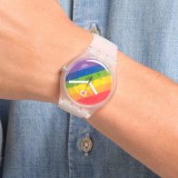 Personas que usen relojes con bandera LGTBI en Malasia pagarán penas de hasta 3 años de cárcel