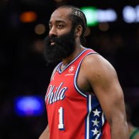 NBA multa a Harden con 100.000 dólares tras llamar "mentiroso" al presidente de Sixers