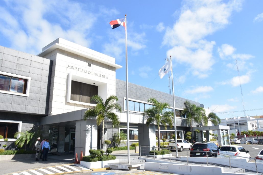 Moody’s mejora la perspectiva de RD y reafirma sostenibilidad de la deuda pública