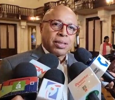 Alfredo Pacheco sobre reelección Abinader: el país requiere que el haga un período más