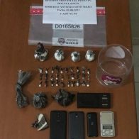 DNCD y MP apresan hombre y le ocupan presunta droga en Peravia