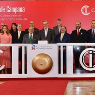 Abinader da campanazo en inicio programa de emisión de oferta pública de acciones