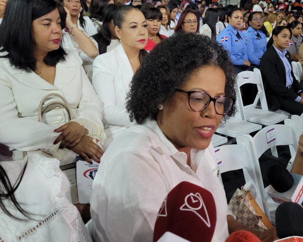 Directora ONE atribuye al descrecimiento poblacional resultados del Censo