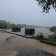 Crecida del río en Manoguayabo puede afectar residentes en el sector