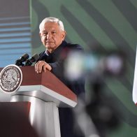López Obrador confirma un acuerdo con EE.UU. para atender a migrantes en México