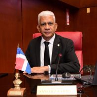 Ricardo de los Santos afirma dará continuidad a "buena labor" de Estrella en el Senado