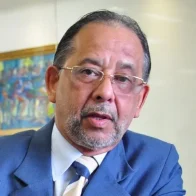 Biografía de Huchi Lora, un ícono del periodismo dominicano 