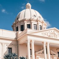 Presidente Abinader informa suspensión docencia hasta el miércoles