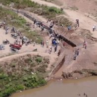 Construcción del canal en la parte haitiana del río Masacre.