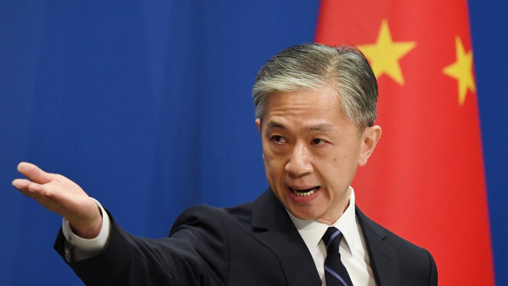 China acusa a EEUU de ser un "imperio de mentiras" en respuesta a informe de Washington