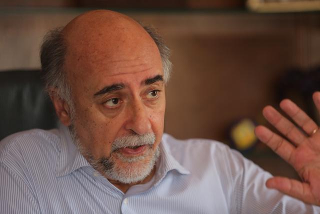 Ministro dice que Uruguay tiene la capacidad de "desacoplarse" de la crisis argentina