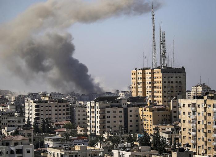 Palestina pide en La Haya investigar crímenes en la "guerra de venganza" de Israel en Gaza