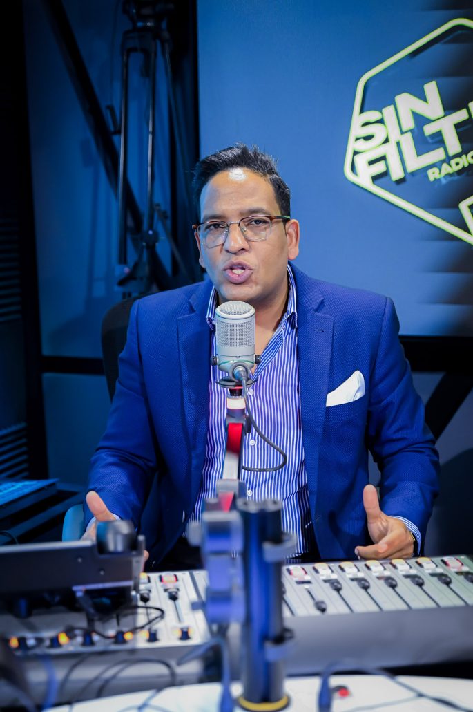 HANSEL GARCIA DICE CAROLINA MEJIA SERA LA PRIMERA MUJER PRESIDENTA