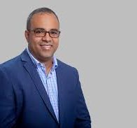 Ney Rodriguez elegido candidato a senador