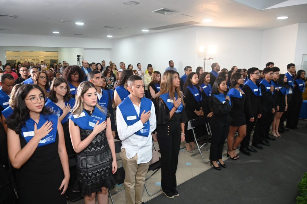 Progressive English Services gradúa 72 nuevos profesionales del inglés en el 2023