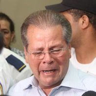 Báez Figueroa denuncia a Delta Comercial
