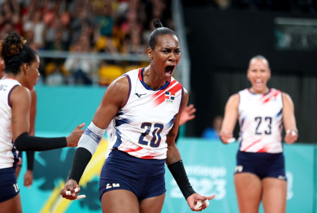Voleibol de RD vence a Argentina y regresa a la final