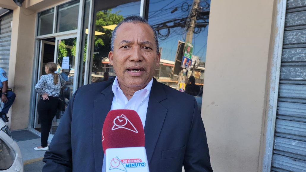 Tekashi podría enfrentar de dos a cinco años de cárcel según abogado