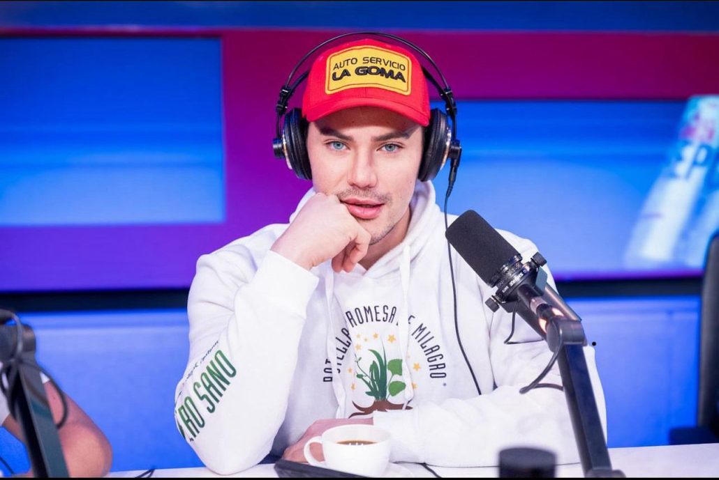 A Yailin le conviene permanecer al lado de Tekashi, dice Ali David