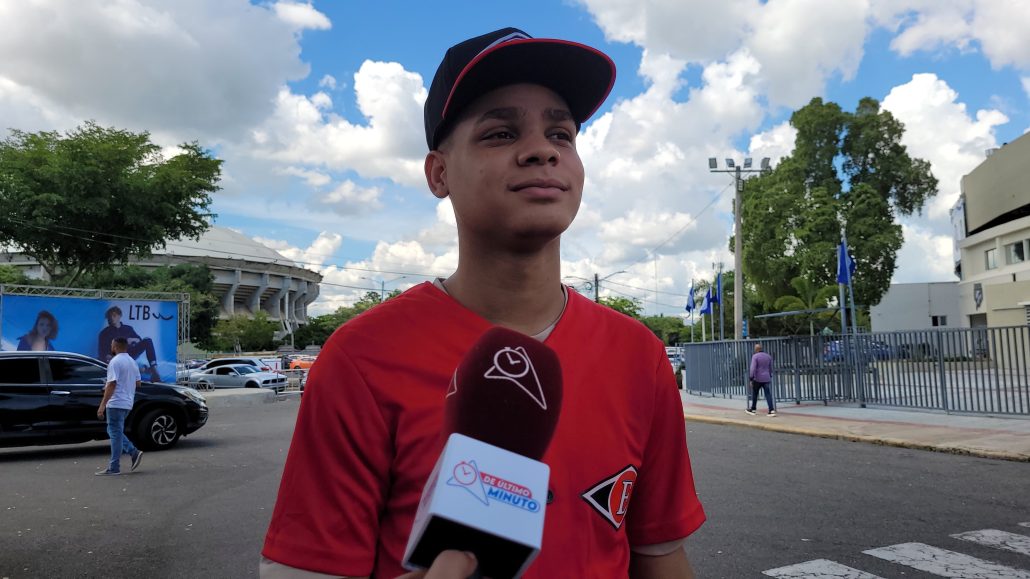Seguidores del béisbol dominicano con grandes expectativas por inicio Pelota Invernal