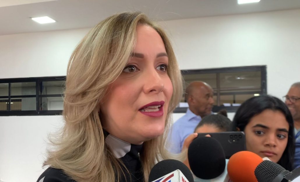 Estudio revela deficiencias en servicio eléctrico y limitación en acceso a Internet en el sector público