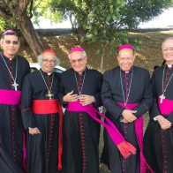 Obispo nicaragüense pide no aceptar "la voluntad de un tirano"