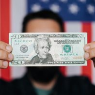 El rendimiento del bono a 10 años en EE. UU. supera el 4.9% por primera vez desde 2007