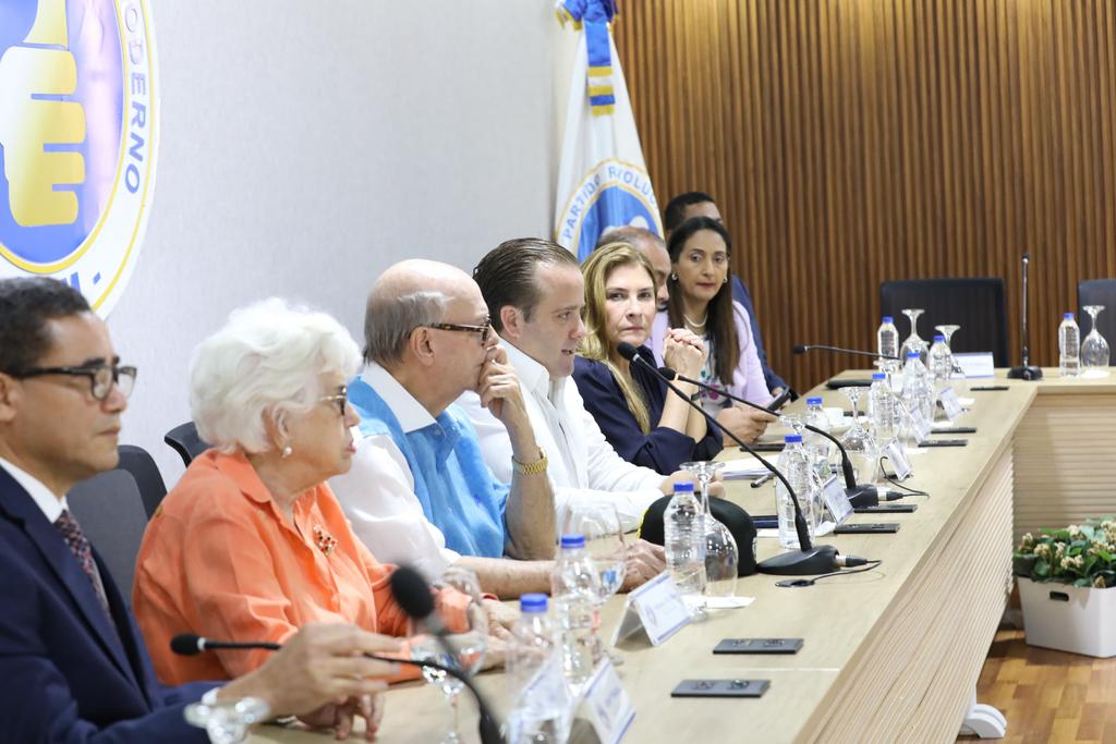 ¡Se acabo la espera! PRM anuncia candidaturas reservadas en las Alcaldías y Direcciones Municipales